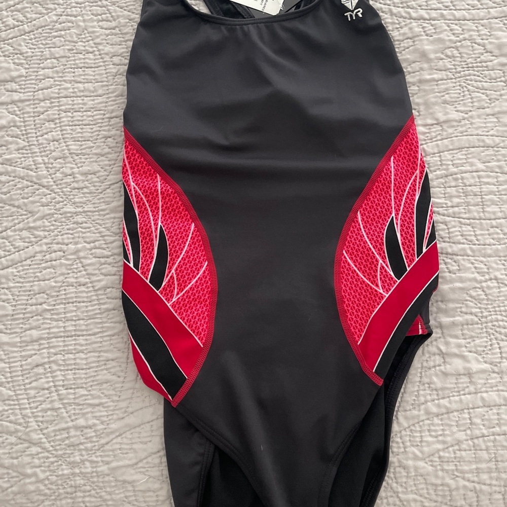 TYR Women's Durafast Maxfit 40